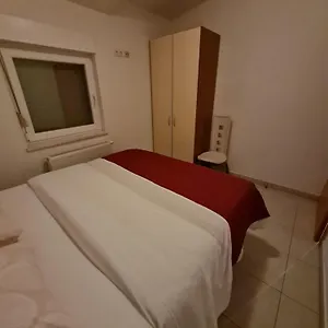  Apartment And Niki 2 Kroatien