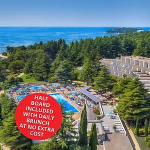 Sunny By Valamar, Ex Crystal Hotel Porec