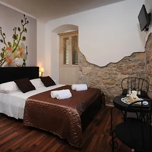 Appartement & Lasta