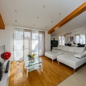 Appartement Selak