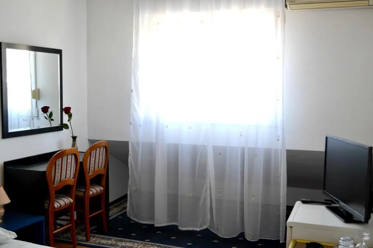 Rooms Lux Gostinjska kuća Split